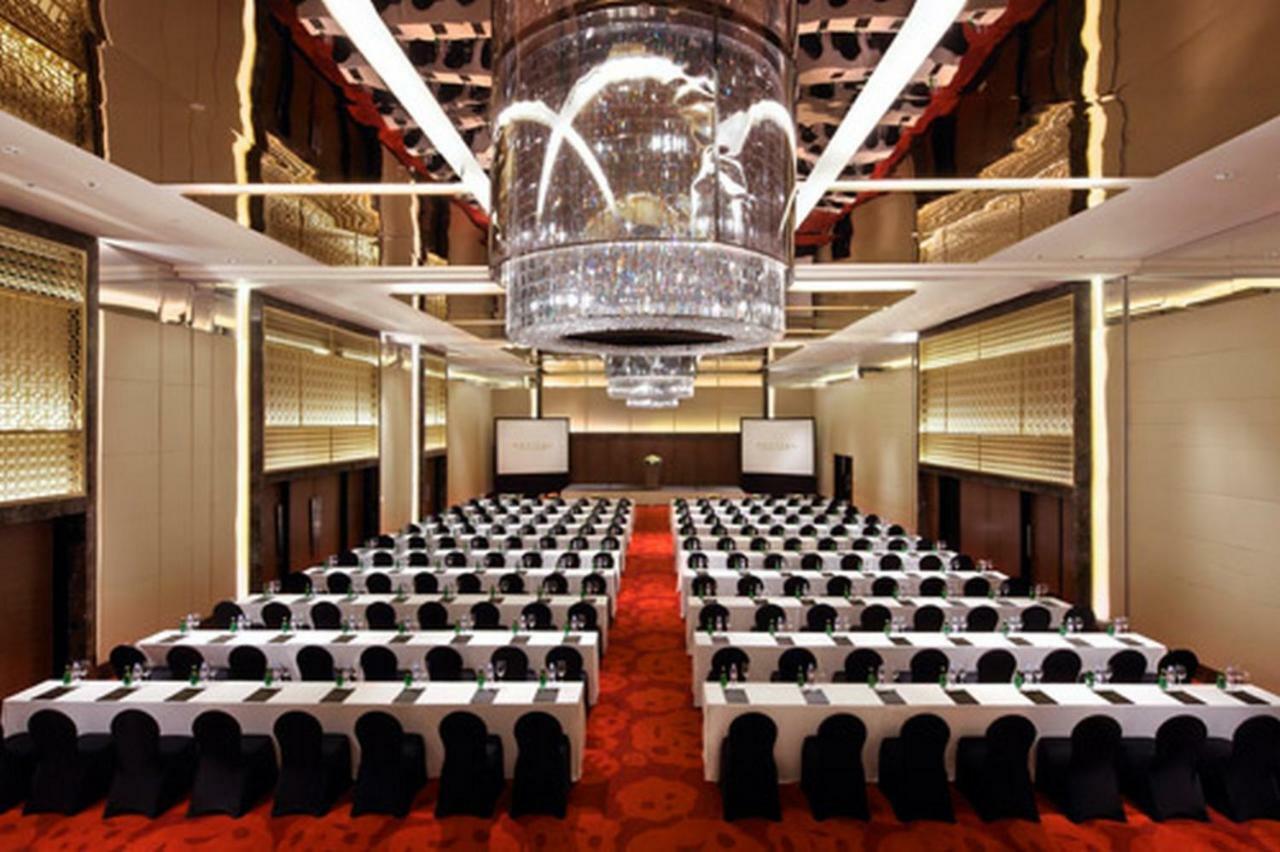 Oasis Hanoi Hotel Екстериор снимка