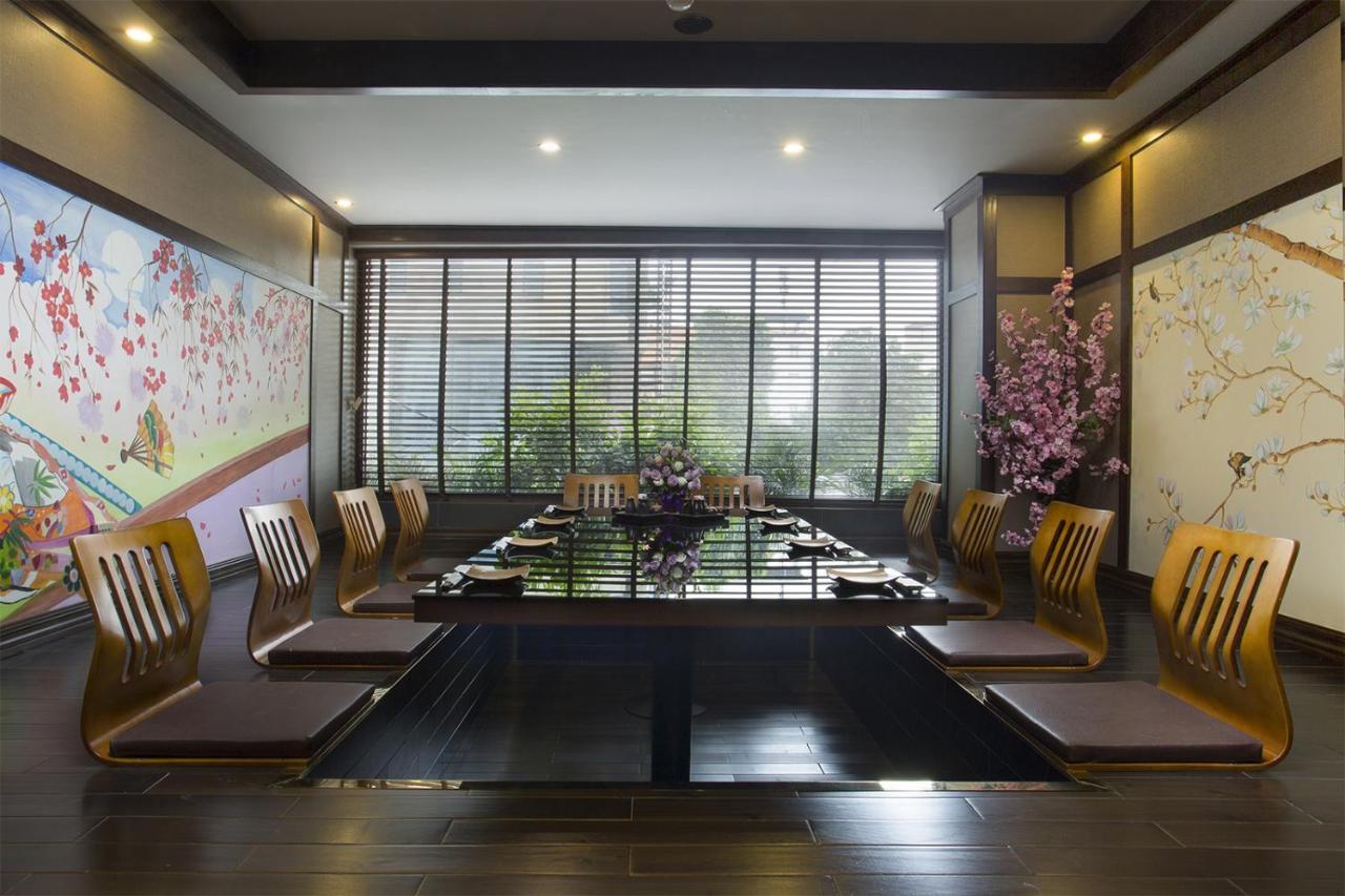 Oasis Hanoi Hotel Екстериор снимка