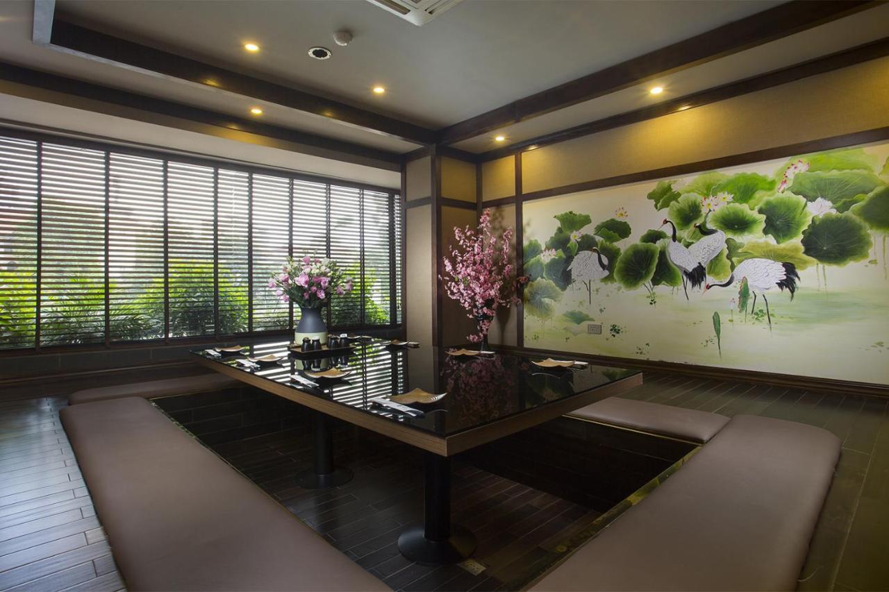 Oasis Hanoi Hotel Екстериор снимка