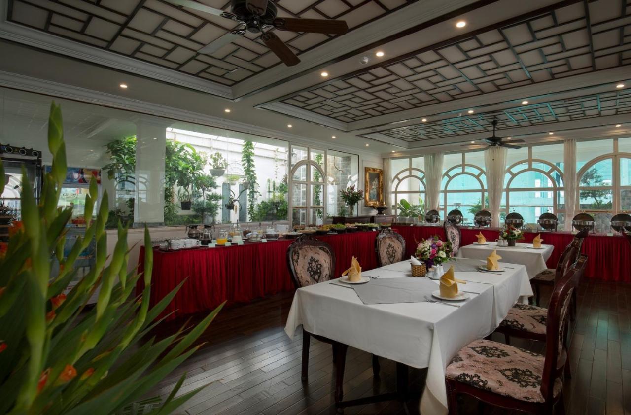 Oasis Hanoi Hotel Екстериор снимка
